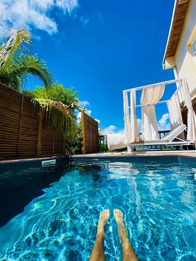Homestay K'Fee K'Nelle Martinique